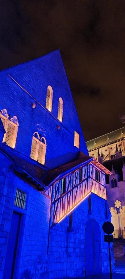 L'Insolite Bourges Bagian luar foto